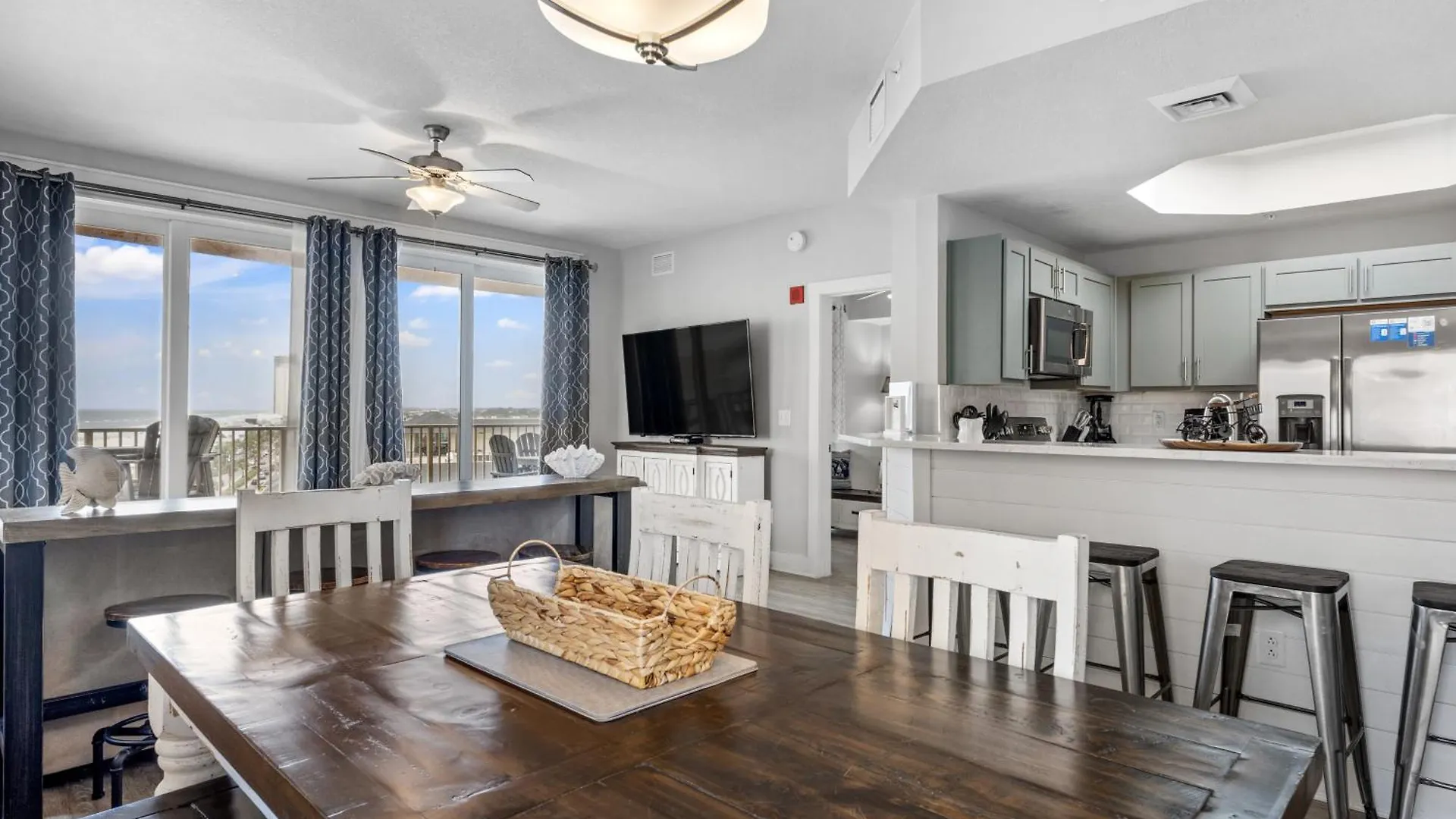 Calypso Resort Tower 3 Rentals Panama City Beach Apartment