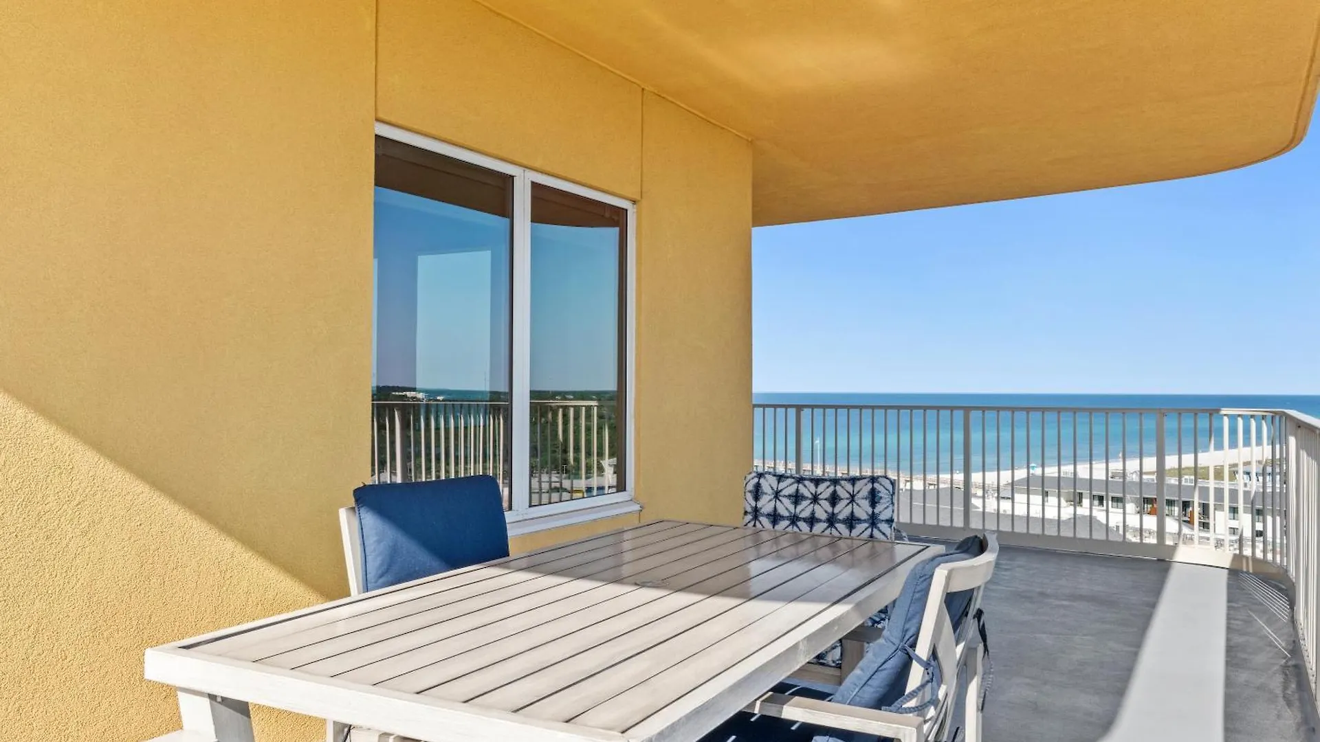Apartment Calypso Resort Tower 3 Rentals Panama City Beach